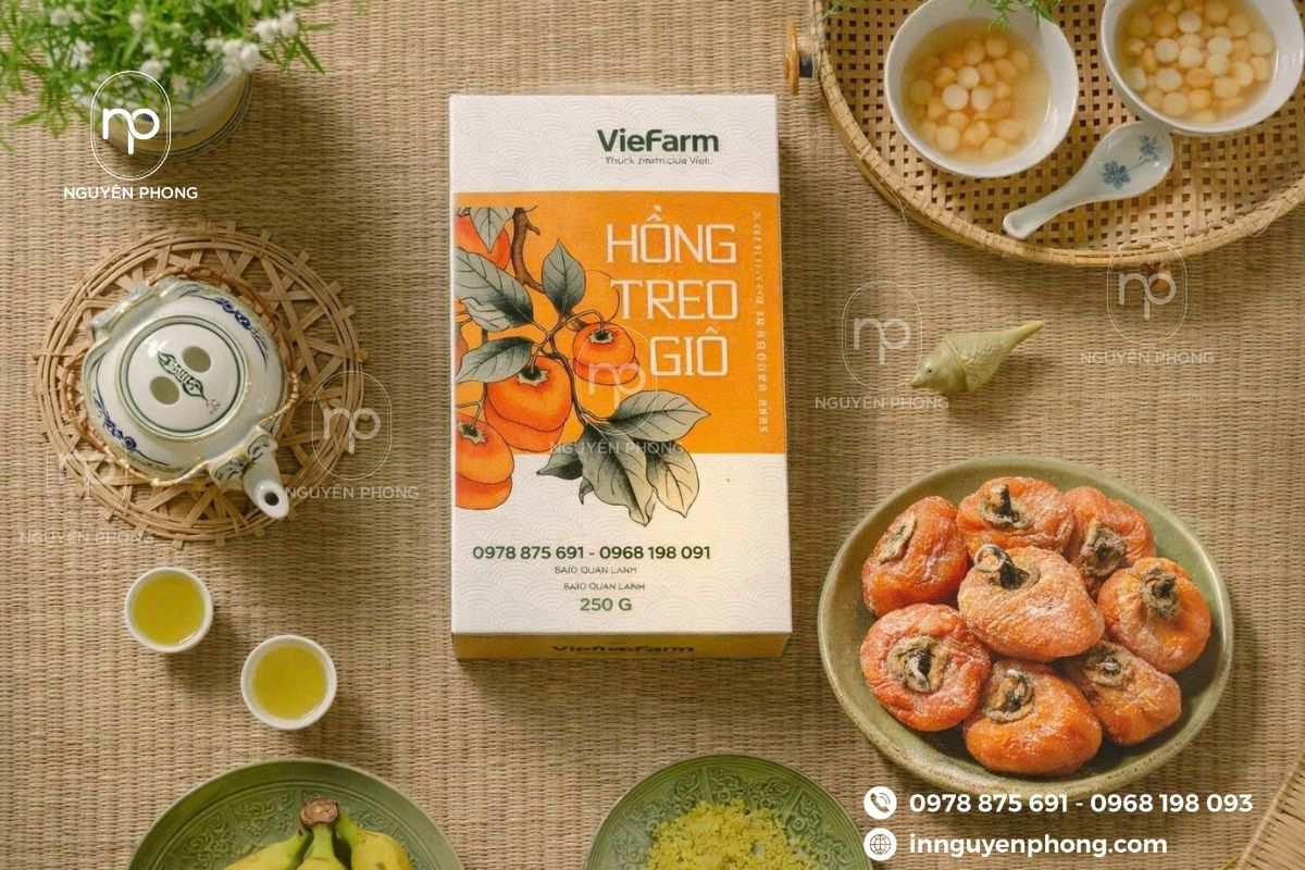 In hộp giấy đựng hồng treo gió